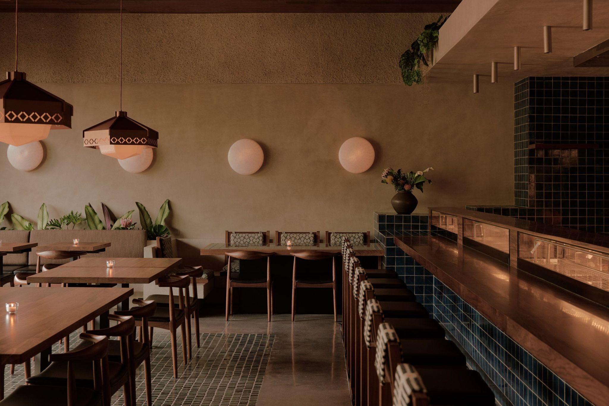 Uchiko Miami Beach: Islyn Studio Crafts a Tactile Journey Through Japanese Atmosphere