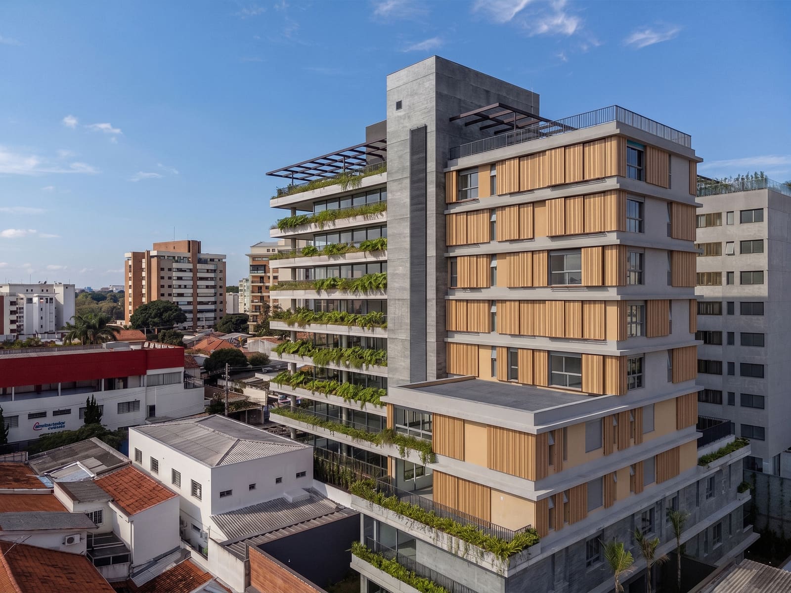 Casa Arbo and the Search for Domestic Scale in Urban Density