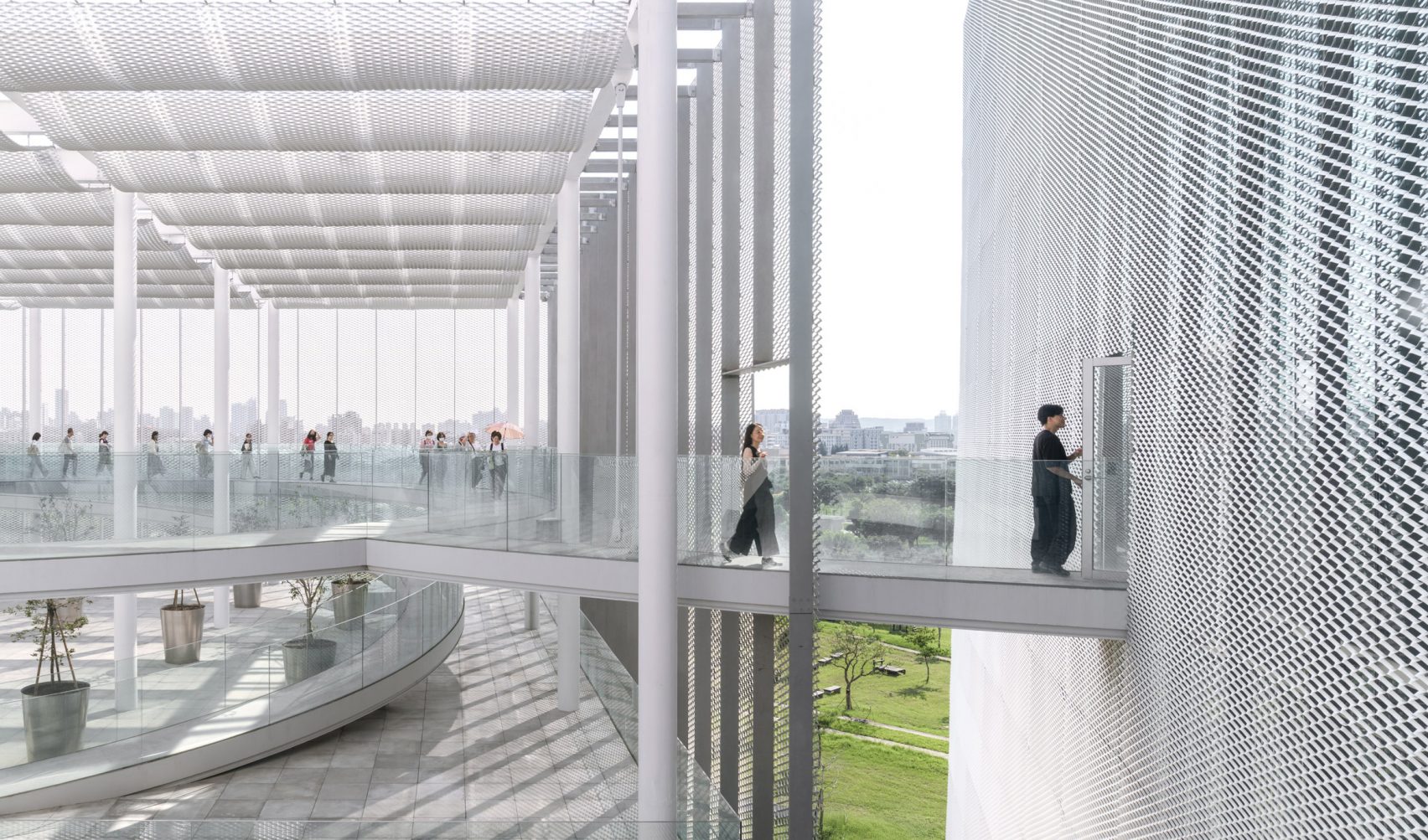 Top Picks - 8 Buildings Using Skylights As Spatial Drivers