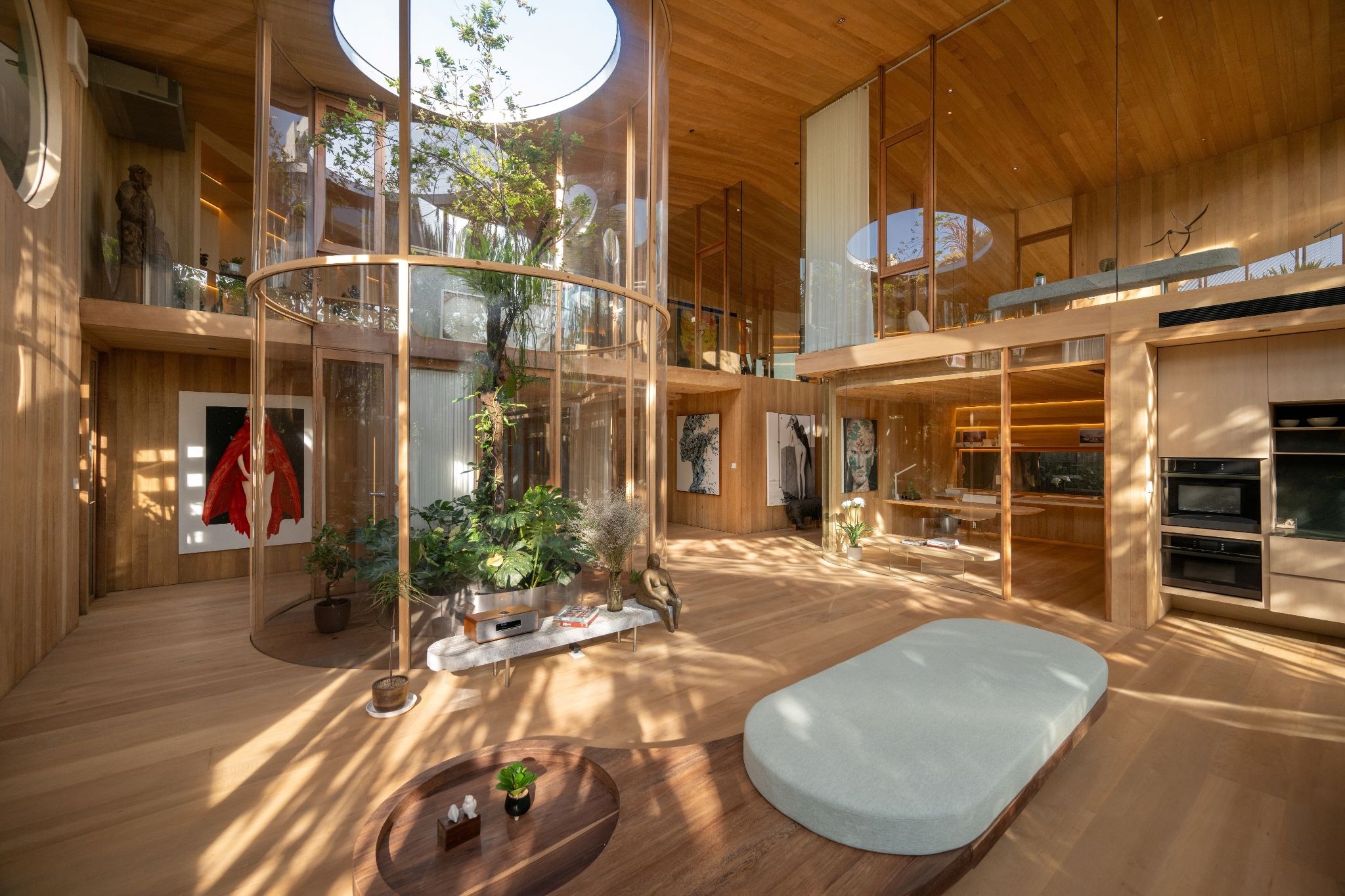 The Breathing Box: Unknown Surface Studio Cultivates a Private Jungle in Bangkok