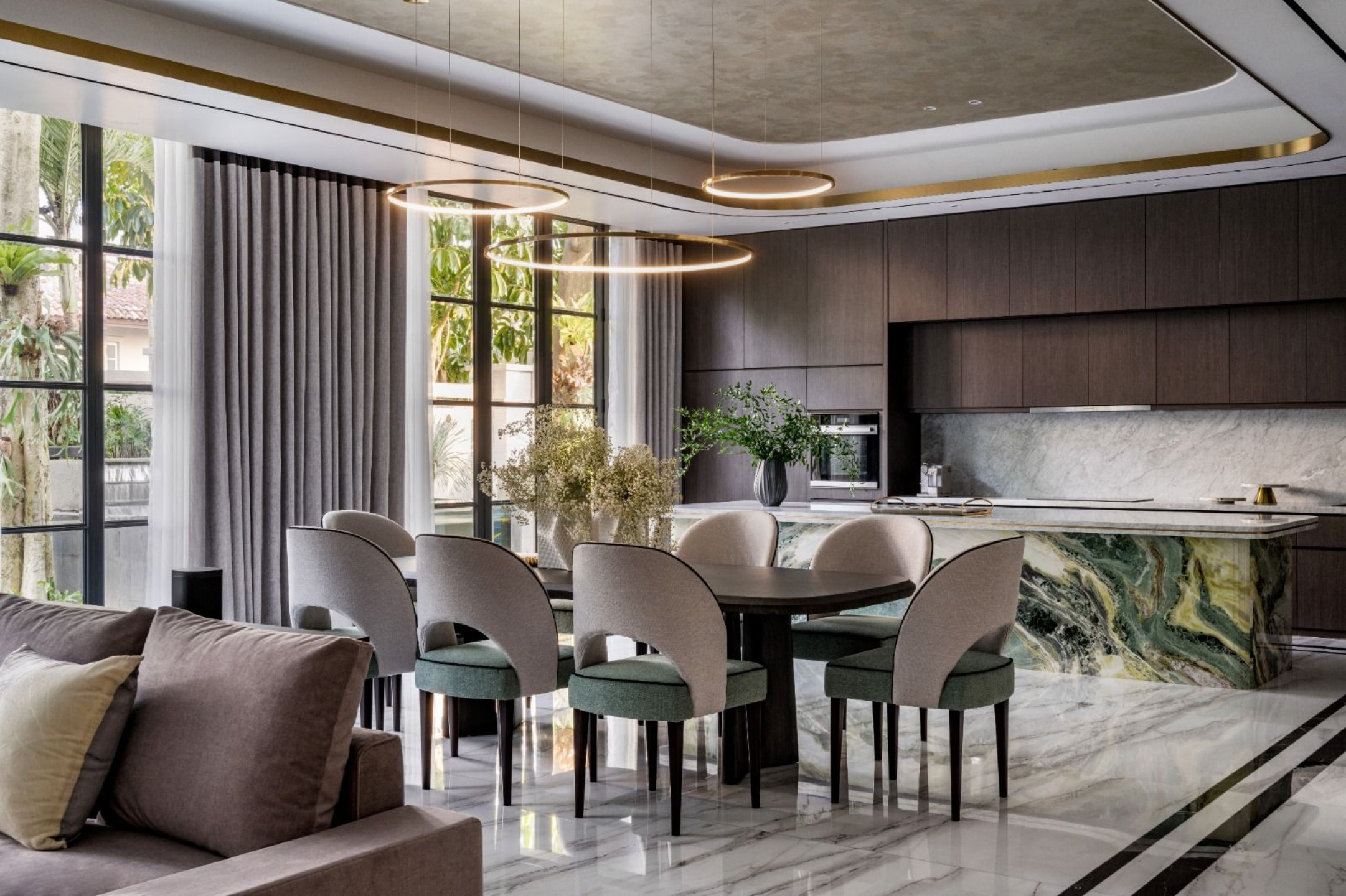 Top Picks - 8 Kitchens Where Natural Stone Takes Center Stage