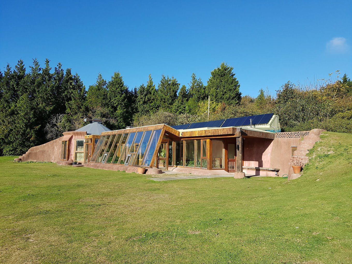 From Waste To Wonder: Circular Construction Systems In Practice