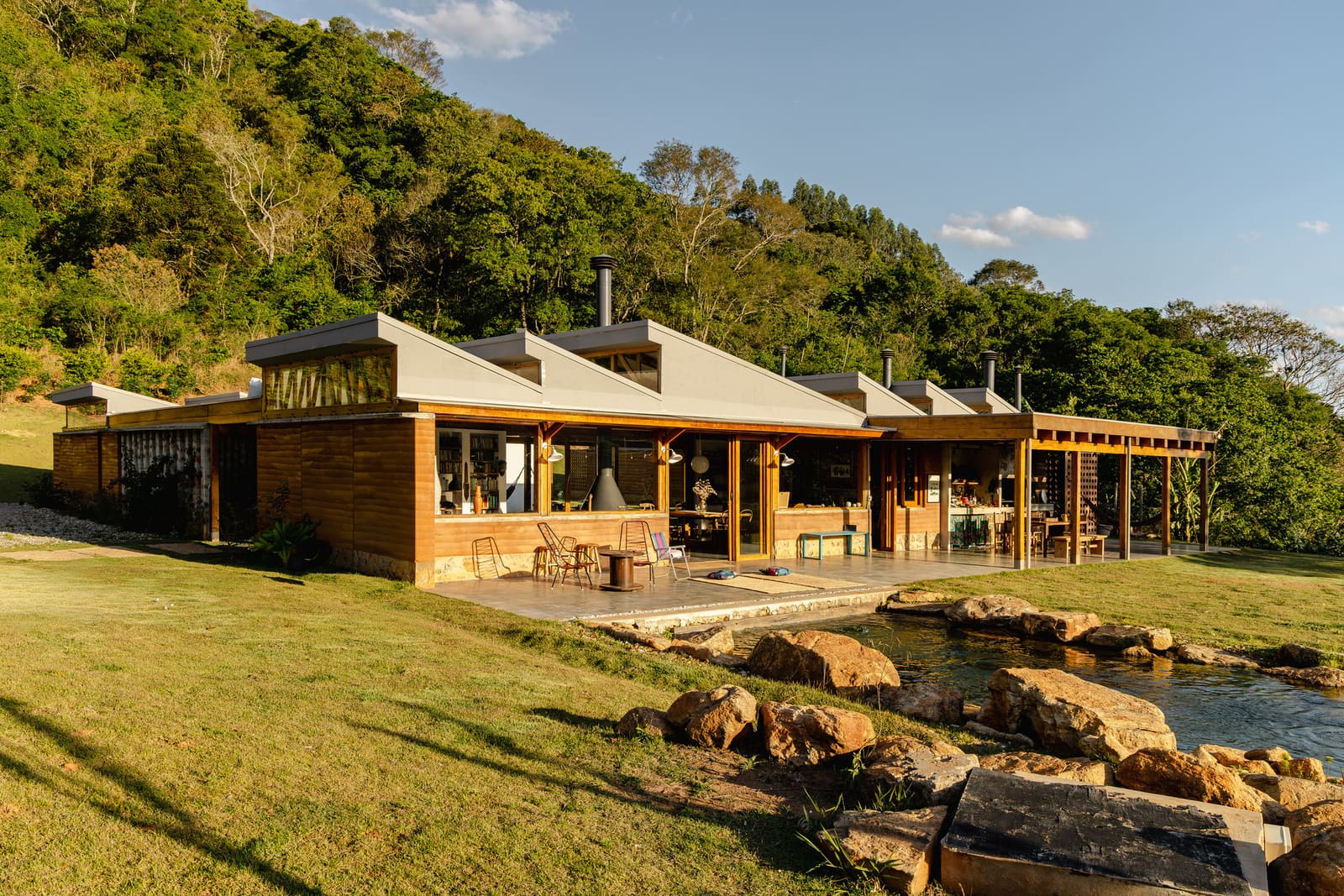When Architecture Learns to Listen to the Mountain