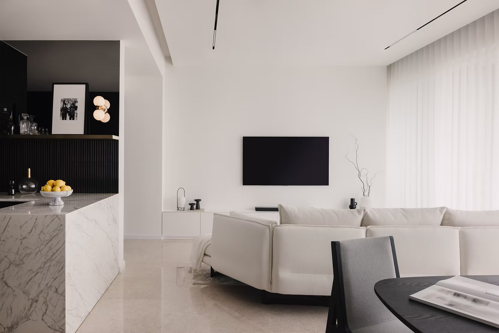 Top Picks - 8 Monochrome Homes That Master Minimal Drama