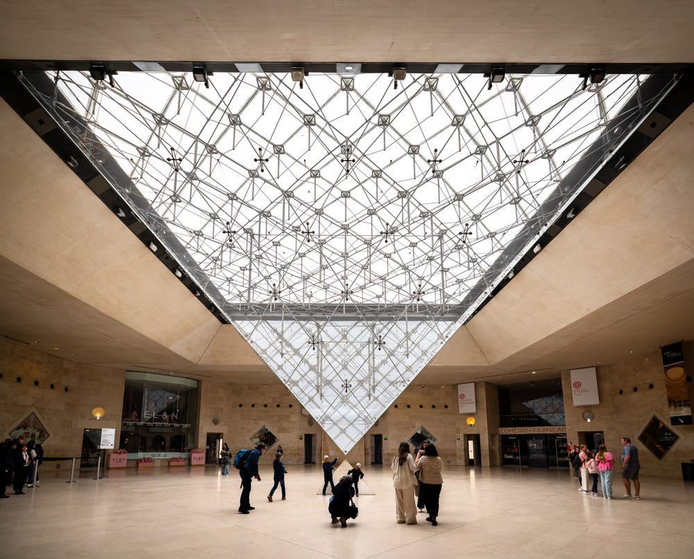 Transparency Meets Tradition: The Louvre Pyramid That Modernized the Museum