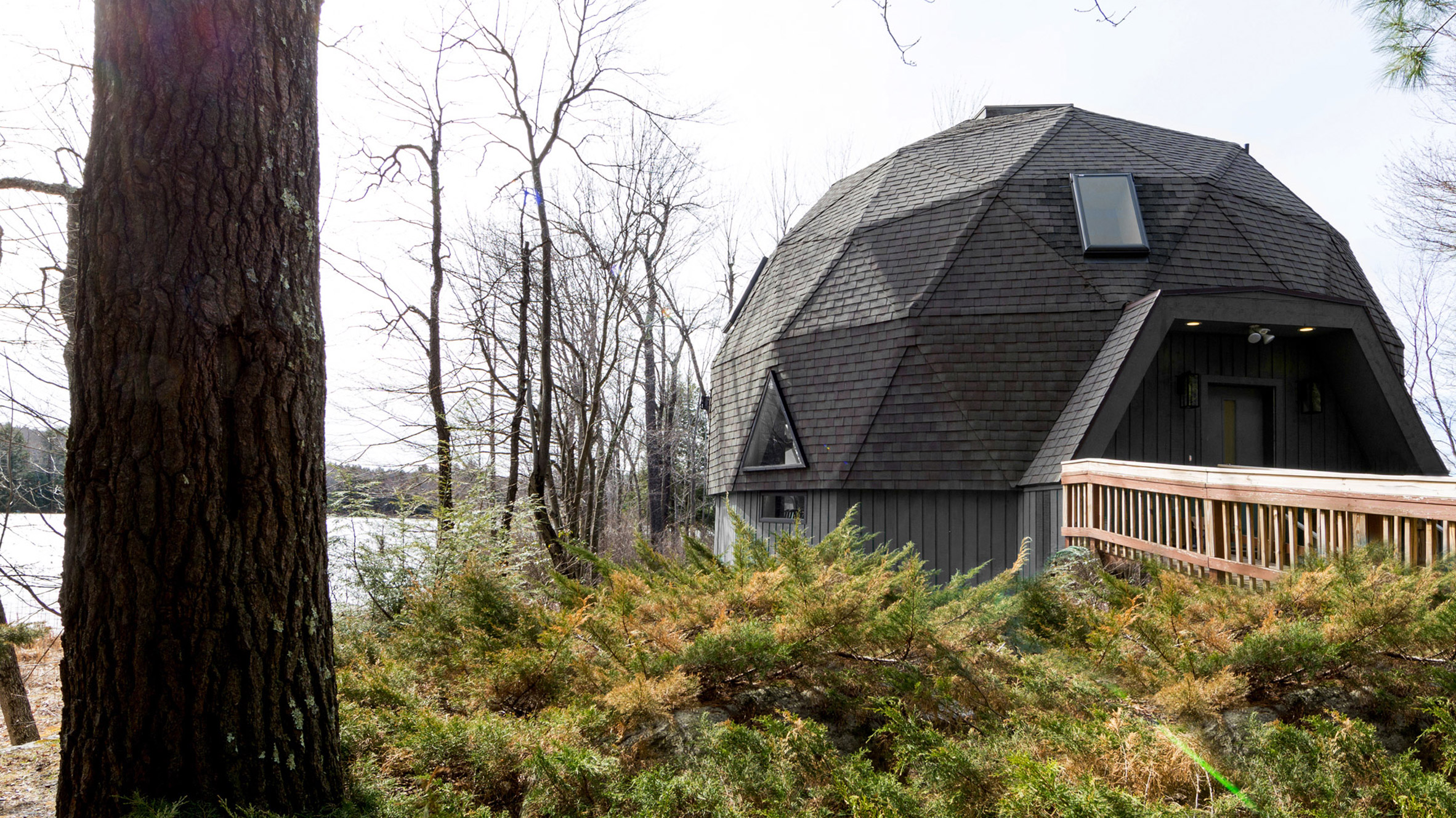 Top Picks - 7 Dome-ceiling Houses That Redefine Architectural Space