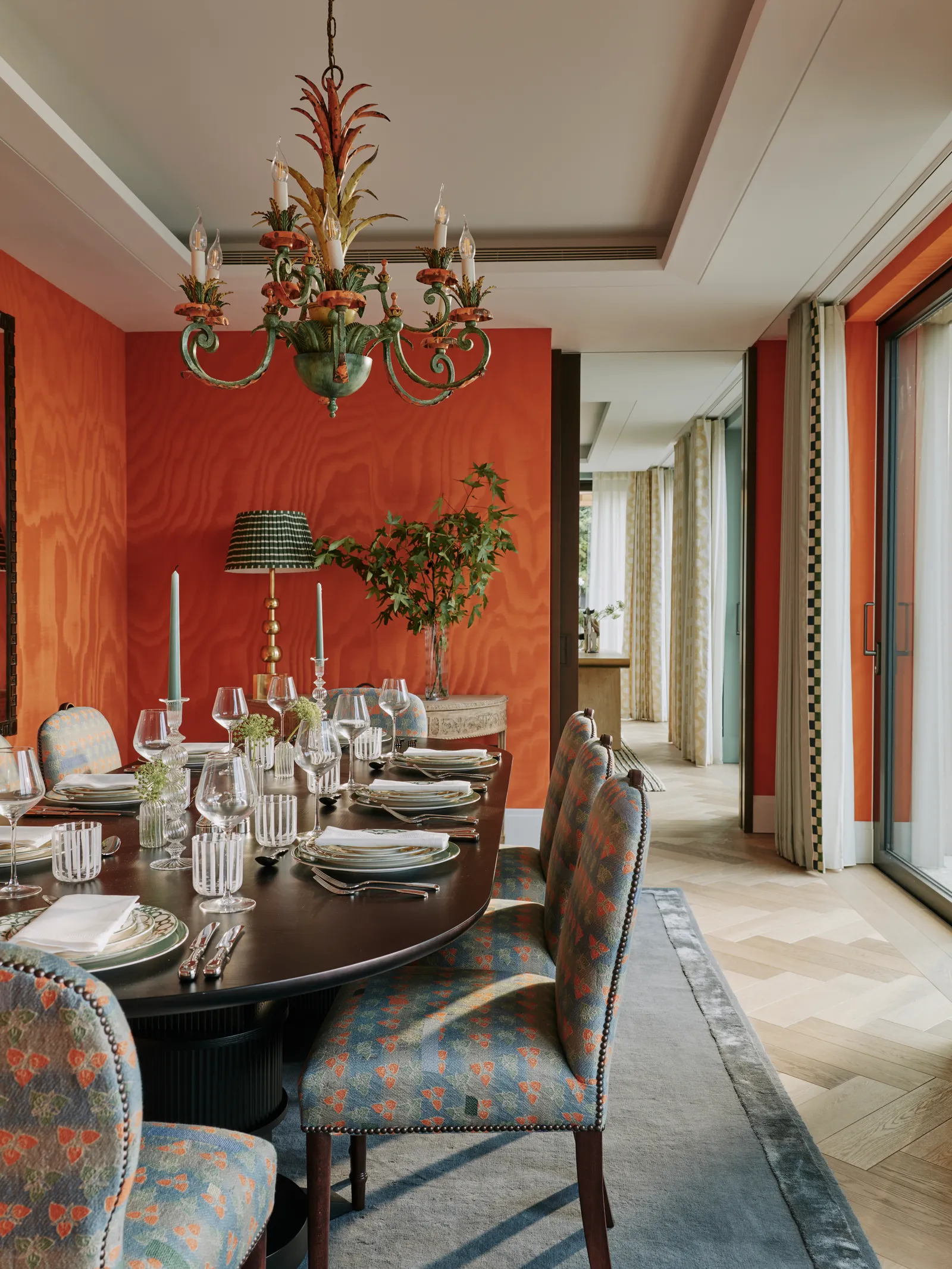 Top Picks - 9 Residential Interiors Where Color Shapes Spatial Experience
