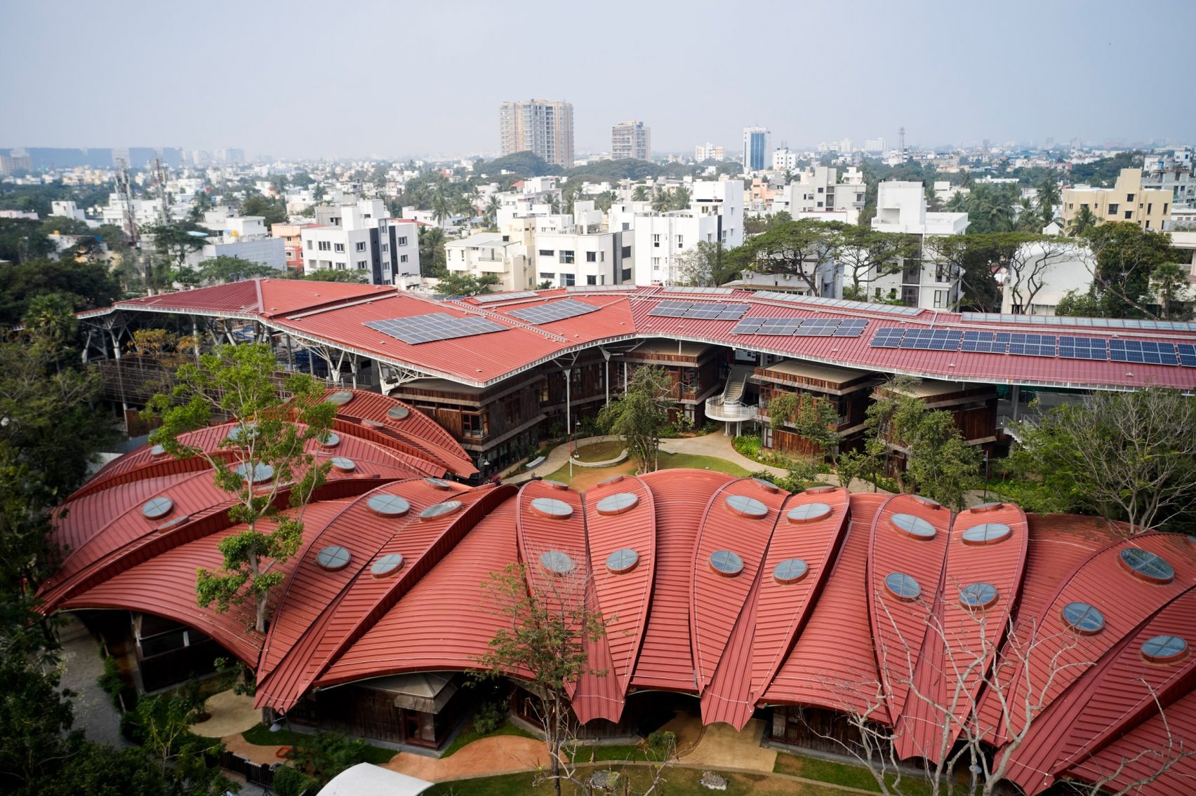 Vastu Shilpa’s Shiv Nader School is a Joyful City for Students