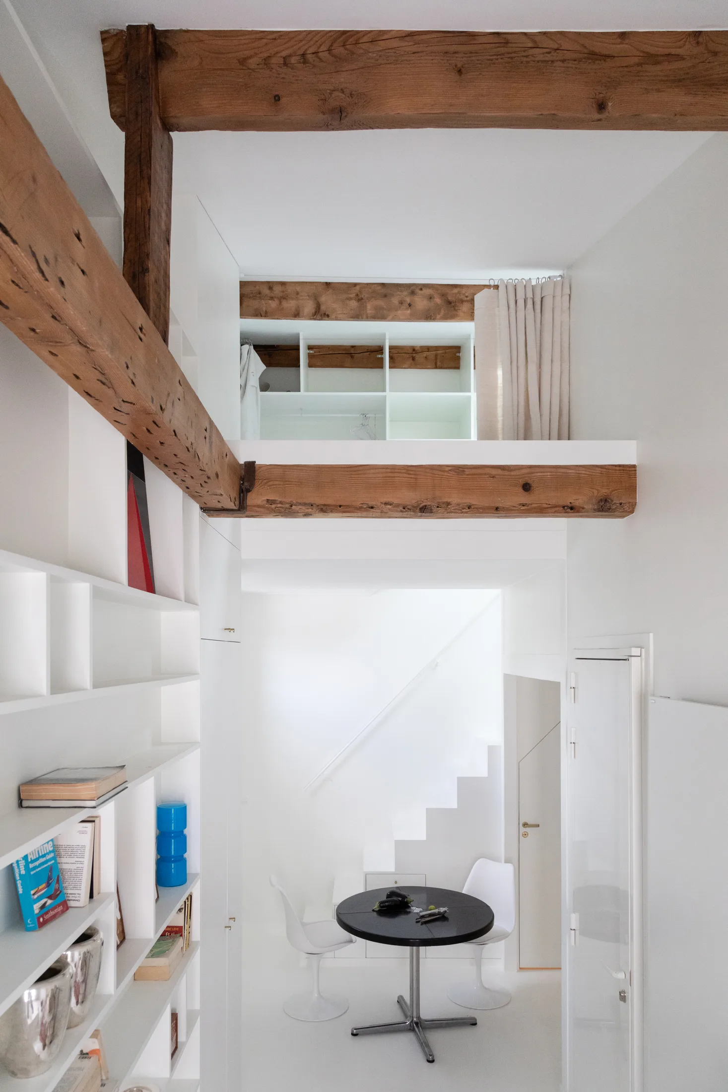 Top Picks - 8 Apartments That Maximize Vertical Space