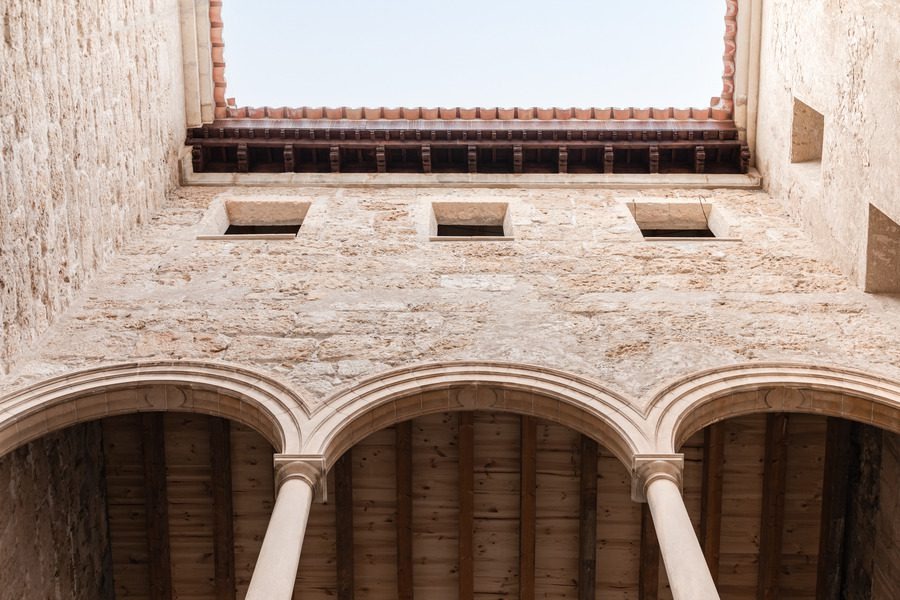 Palimpsest in Stone: Nobis Palma Unveils a Hotel of Historic Contrast