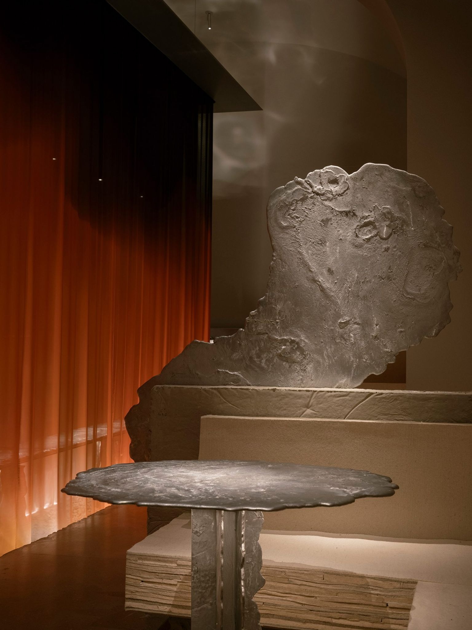 Onyx Æther: A Material Odyssey in the Heart of Budapest