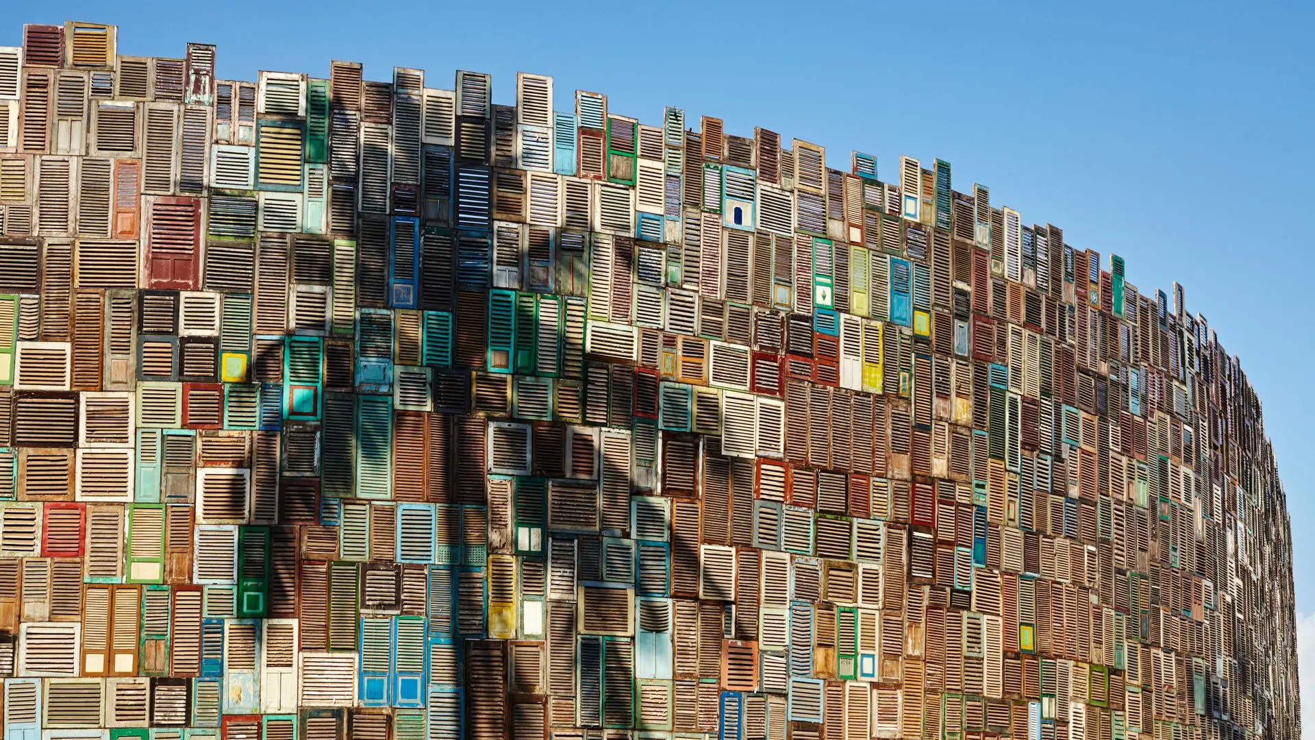 Upcycled Luxury: Turning Construction Waste Into Five-star Finishes