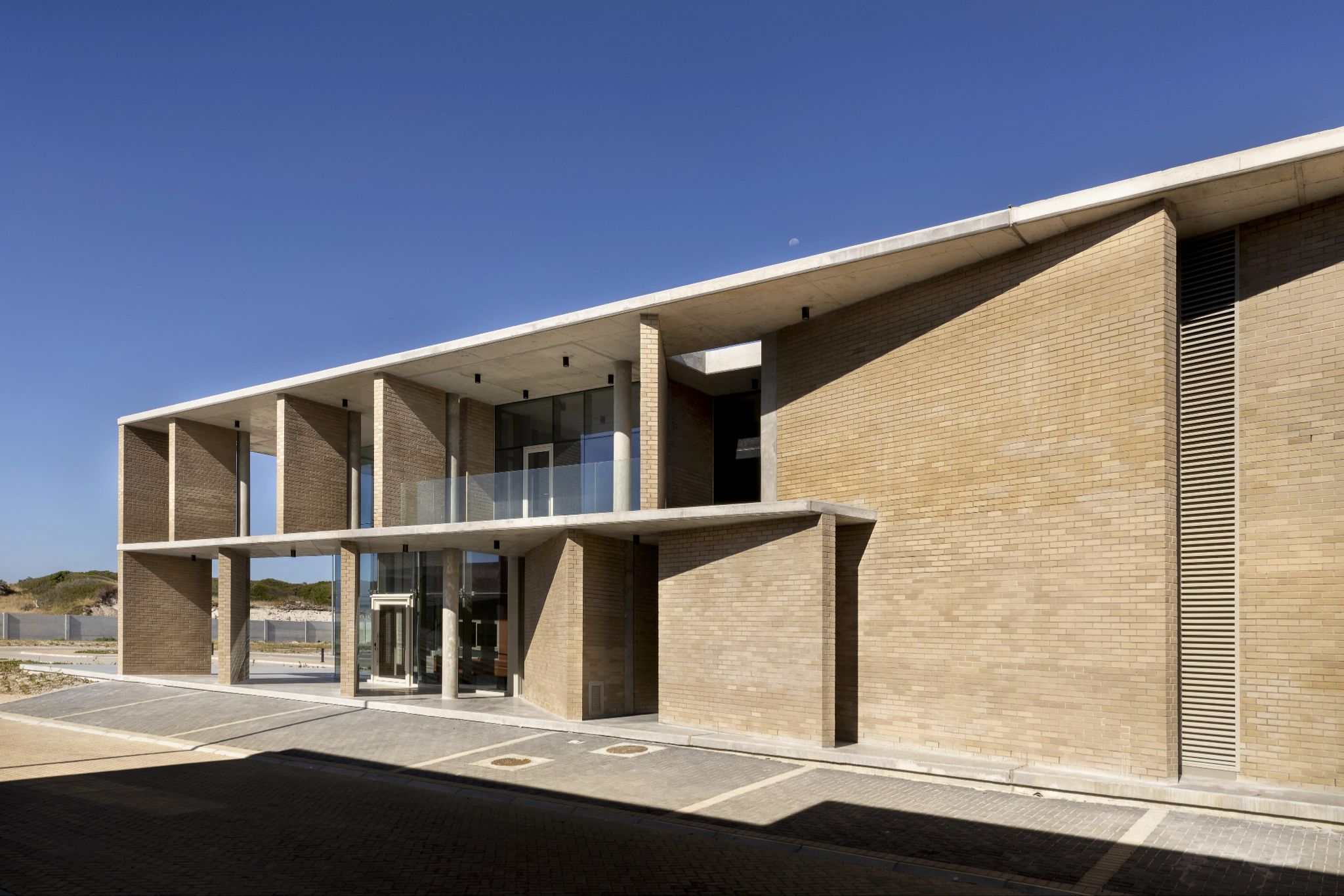 Flow and Form: SALT Architects’ Design for Cape Town’s Water Security