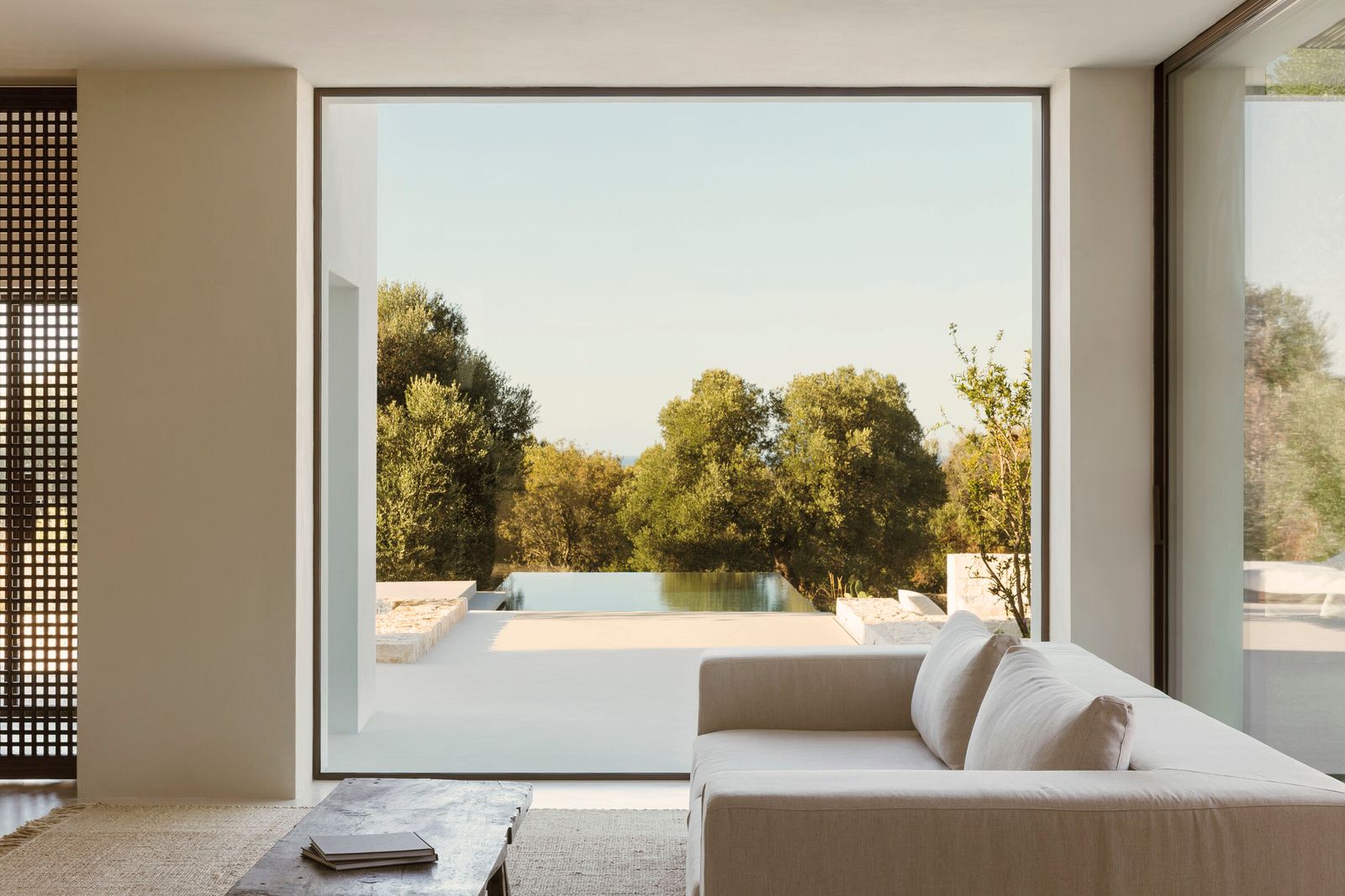Casa Nell’Agrò: A Contemporary Home Rooted in the Landscape of Ostuni