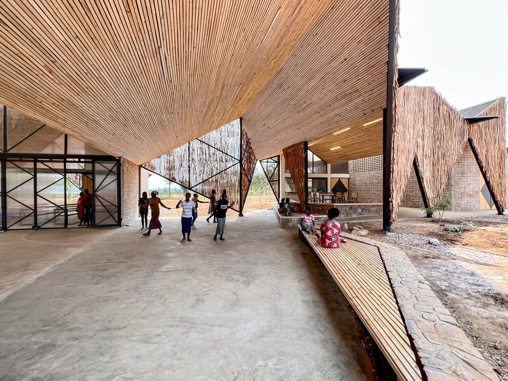 Woven Identity: BE_Design’s Komera Centre is a Modern Manifesto of Rwandan Craftsmanship