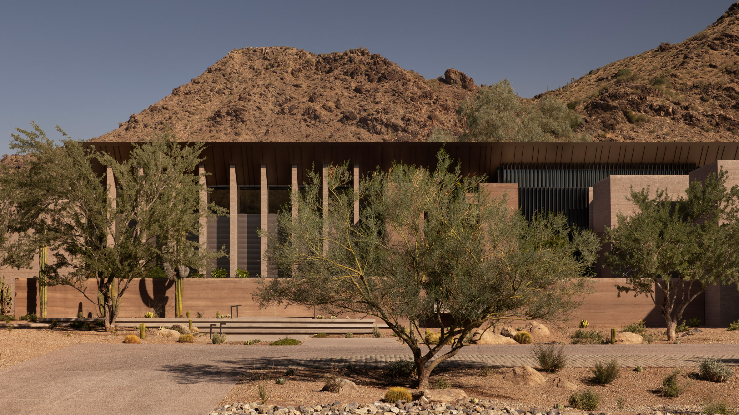 Kendle Design Collaborative Forges a Biomimetic Oasis in the