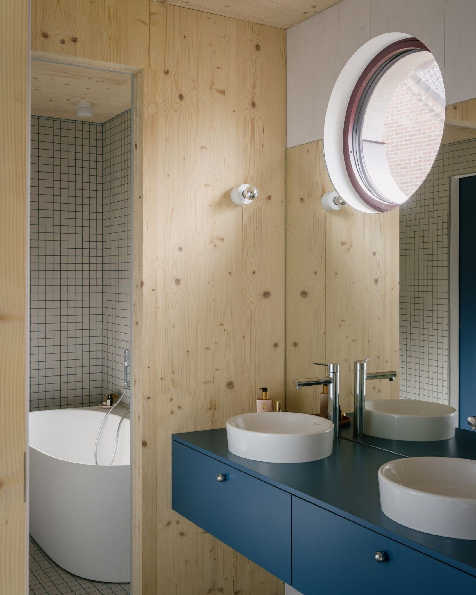 FELT Architecture & Design Crafts a Geometric Landmark in Ghent