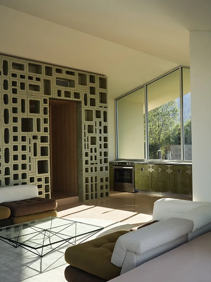 Desert House by Robert Stone Design: A Sculptural Dwelling Carved from Heat, Horizon and Light