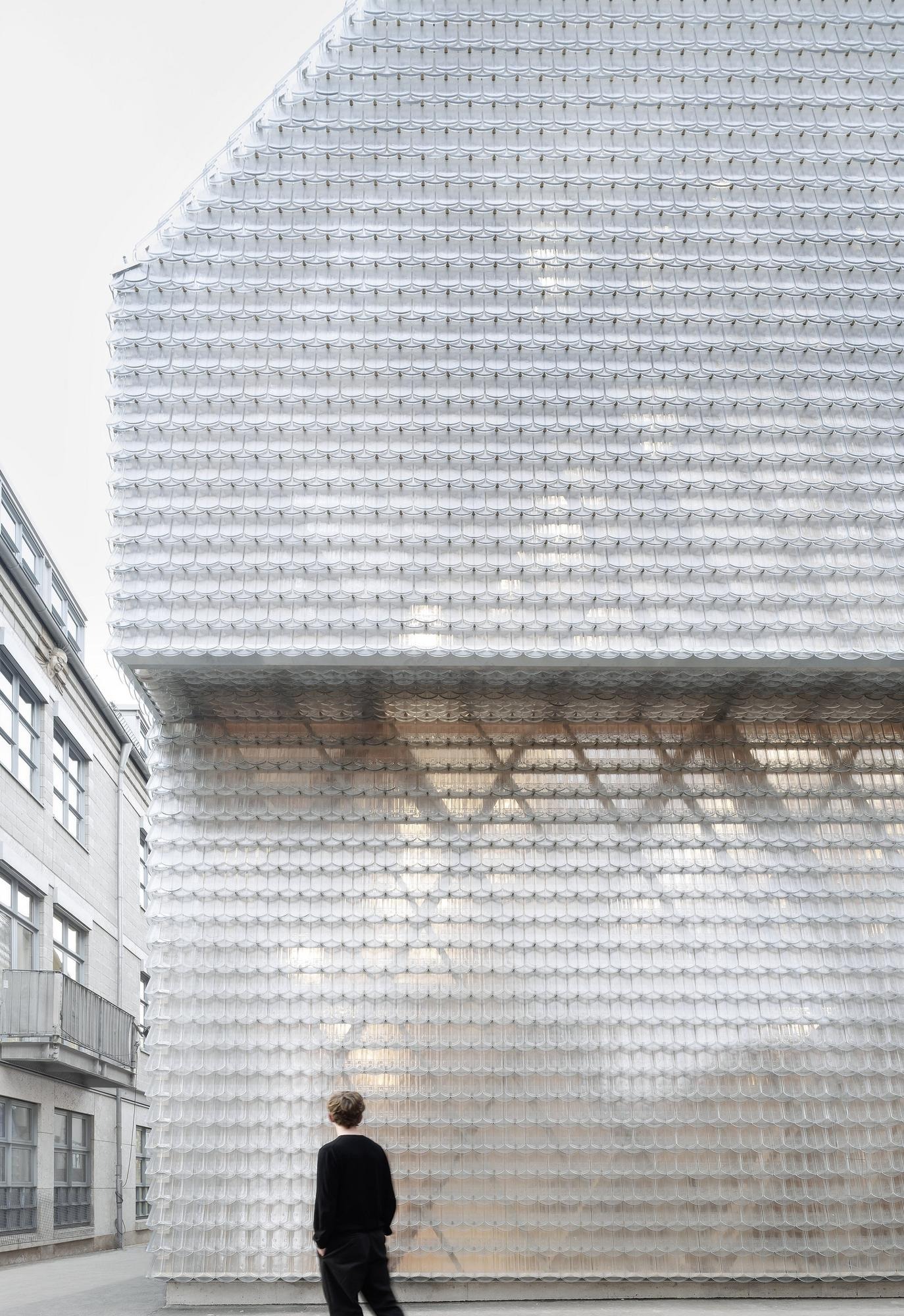 A Ghost in Glass: wulf architekten Resurrects Reutlingen’s Medieval Memory