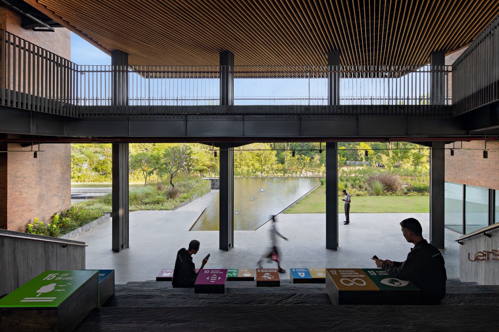 SHAU’s Spiraling Bamboo Roof for the UID Campus Redefines Earthen Architecture