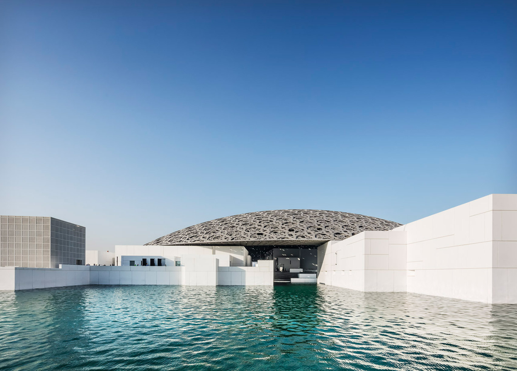 Top 8 Museums Where Architecture Shapes The Visitor Journey