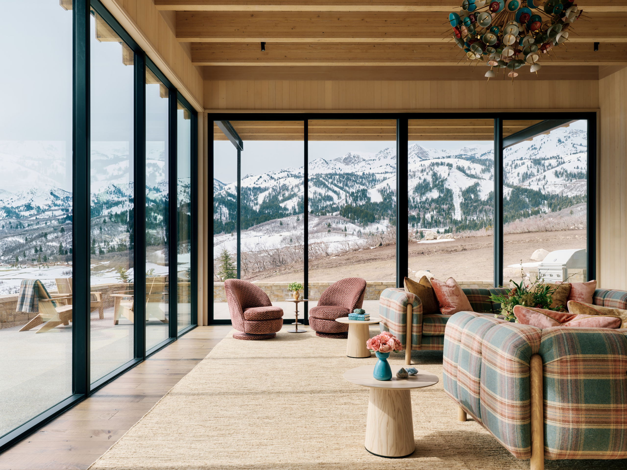 A Camp Reimagined: Where Alpine Heritage Meets Contemporary Ease