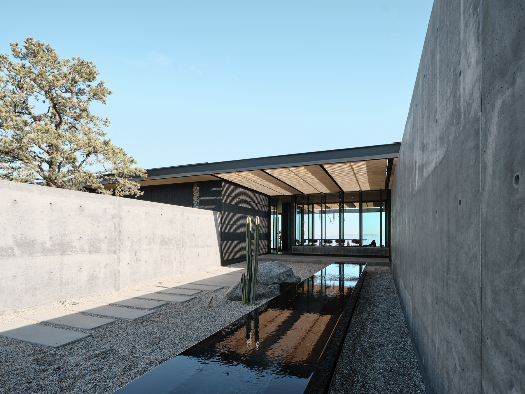 Living Among Stones And Sky: Inside Aidlin Darling Design’s High Desert Retreat