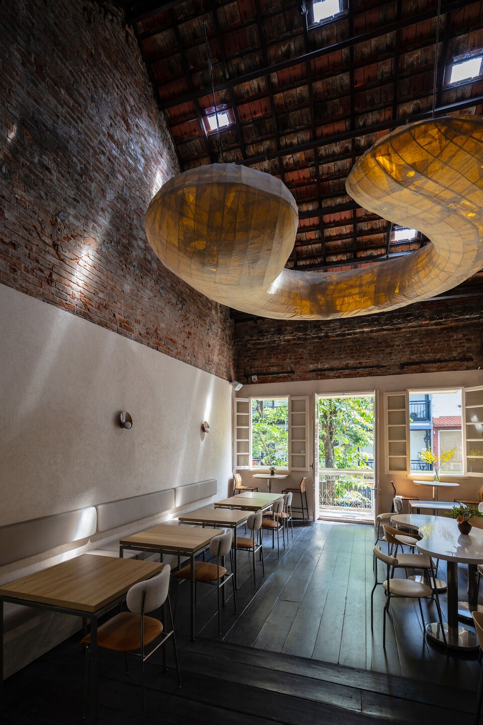 Cultra Taproom by Idee Architects Reimagines Urban Brewing Culture in Vietnam