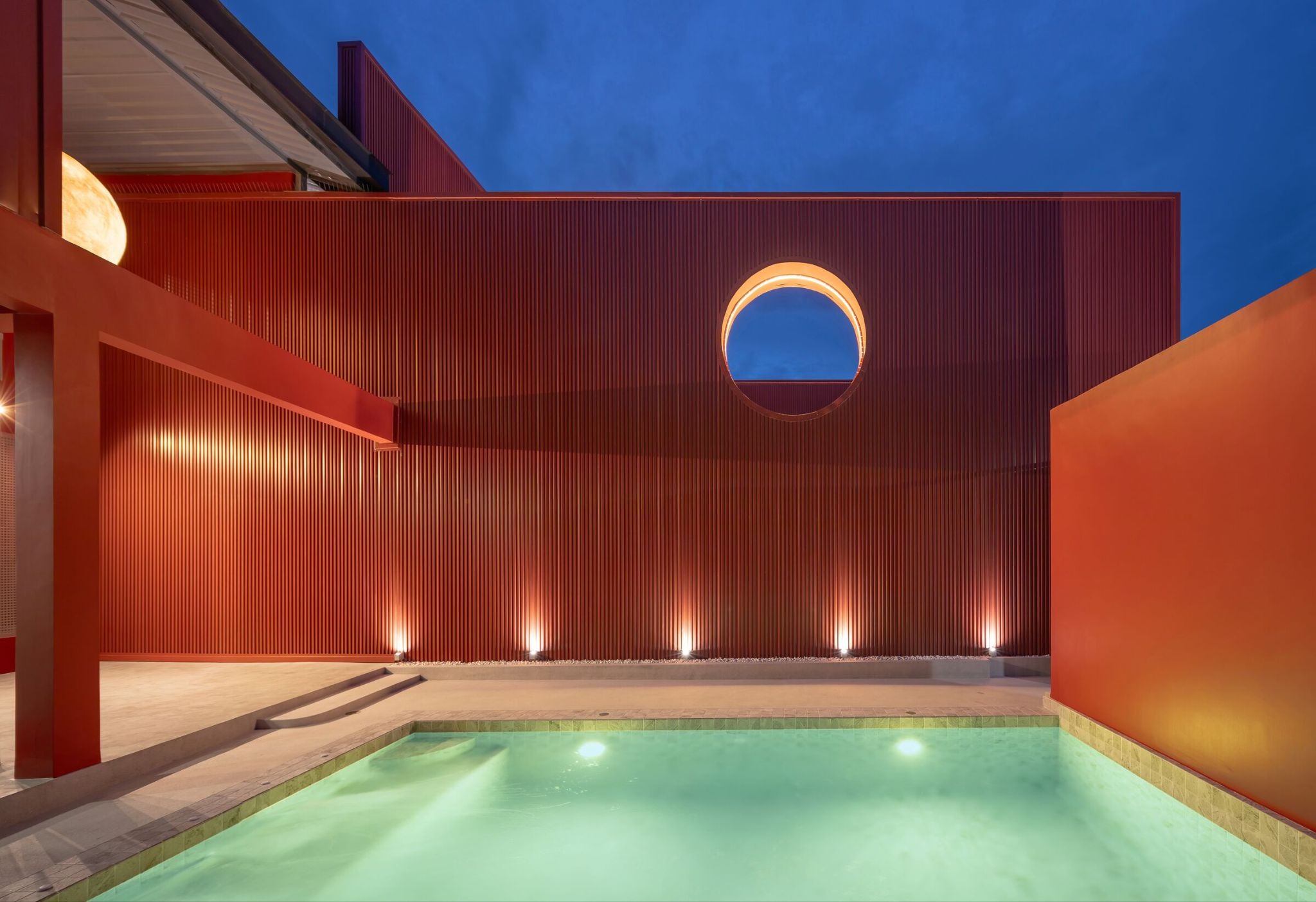 Volume Matrix Studio Injects a Pulse of Magenta into Hua Hin