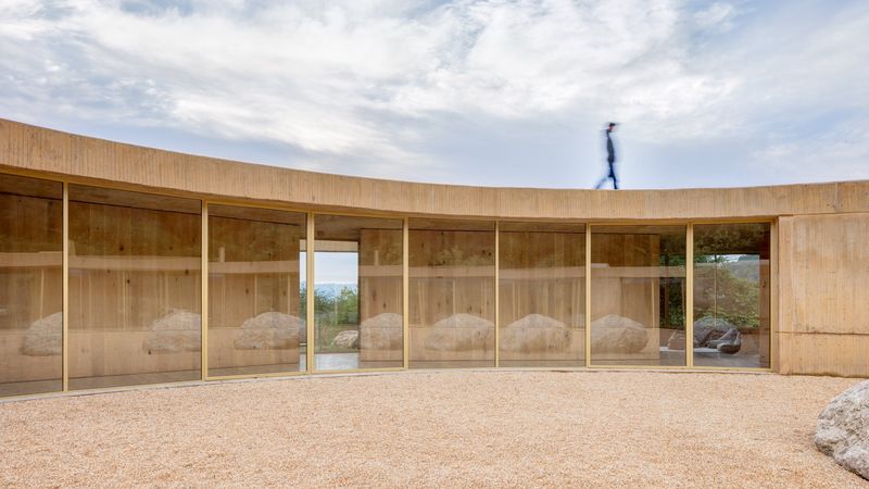 A House that Measures Time: Fernanda Canales’ Solar-Oriented Circle in Mexico