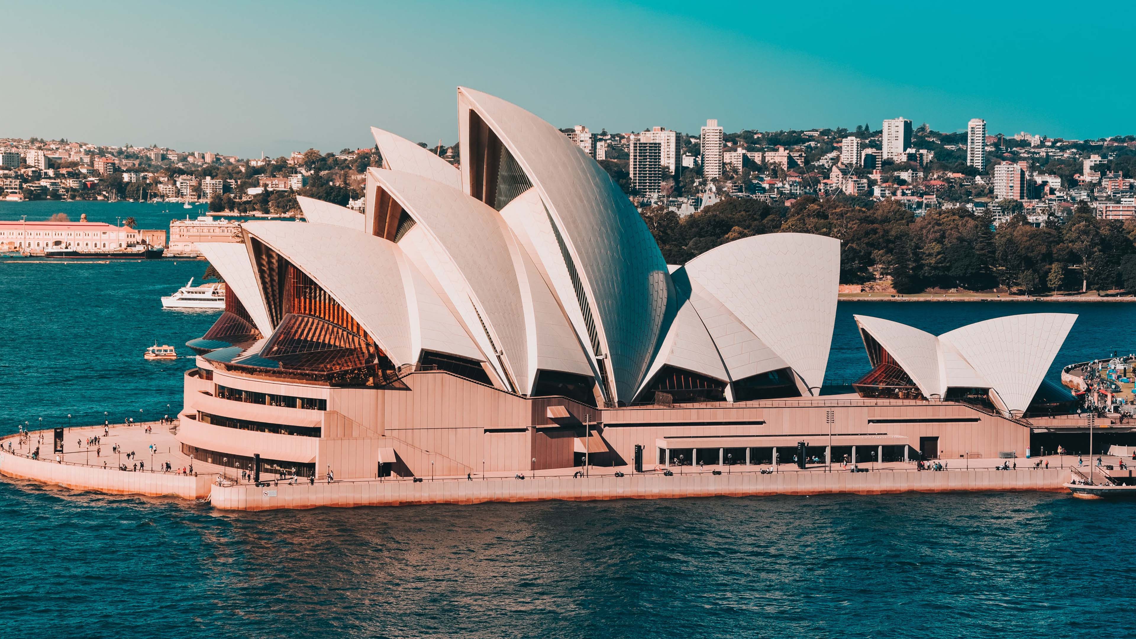 Global Projects With A Local Soul: Lessons From Cross-cultural Design