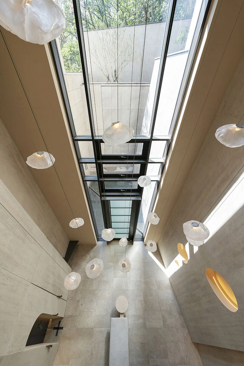 Echo Villa: A Serene Dialogue Between Interior Light, Landscape, and the Soul of Living