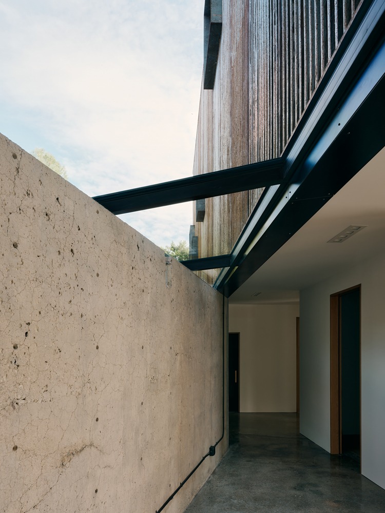 Faulkner Architects Armor a Healdsburg Retreat in Concrete and Corten