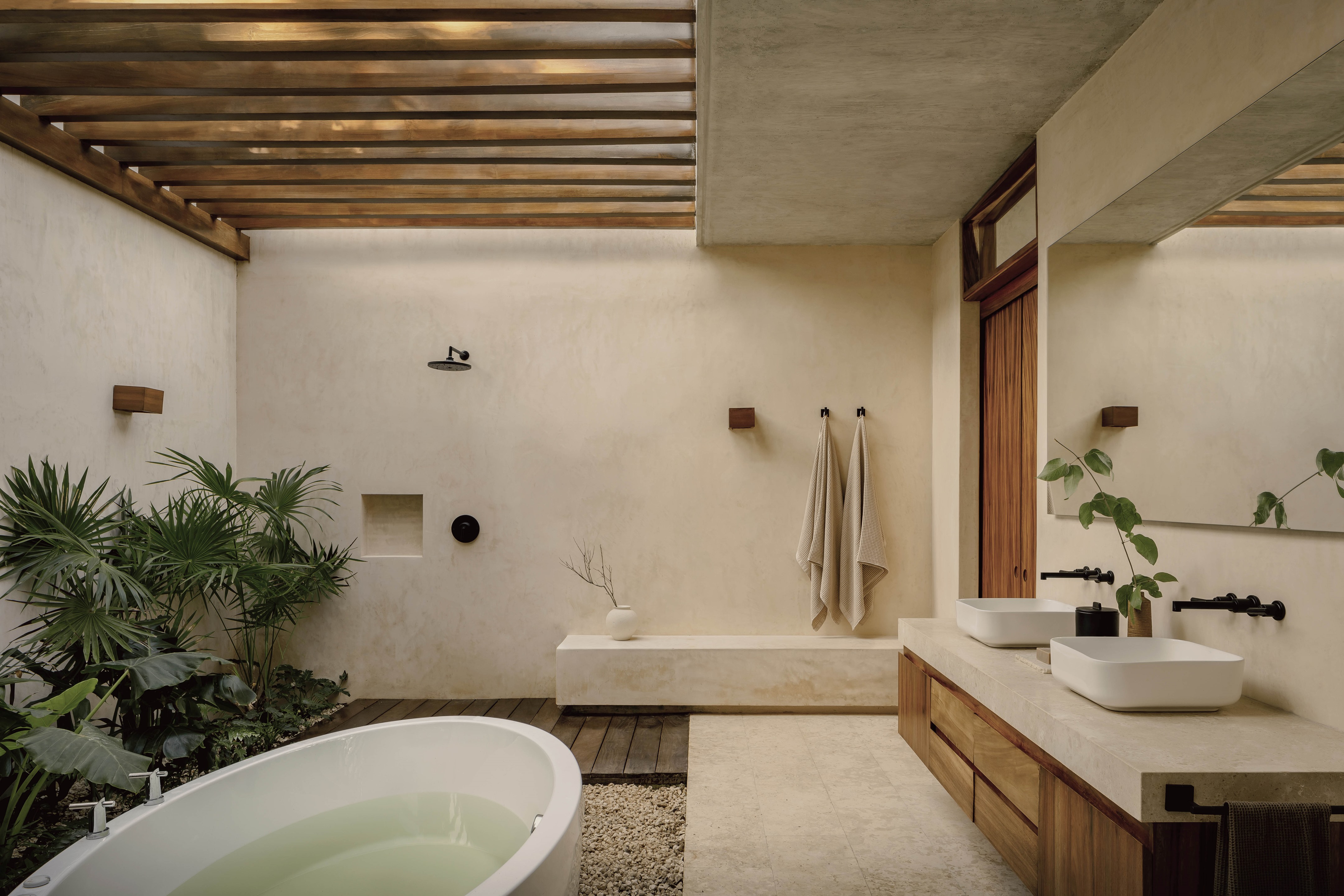 Top Picks - 6 Bathrooms Designed As Architectural Retreats