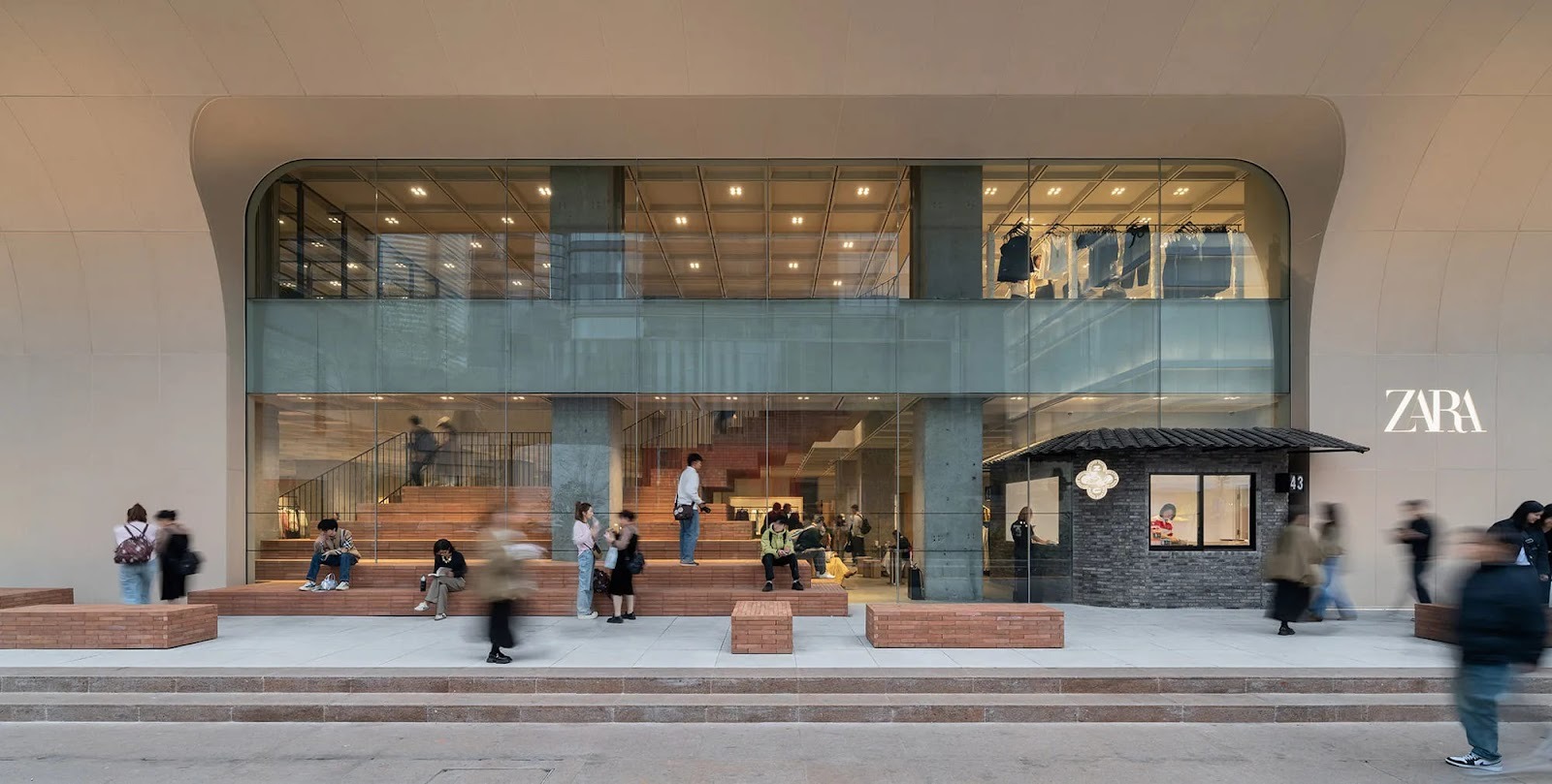 Zara Nanjing Xinjiekou Flagship as an Urban Interior for the City