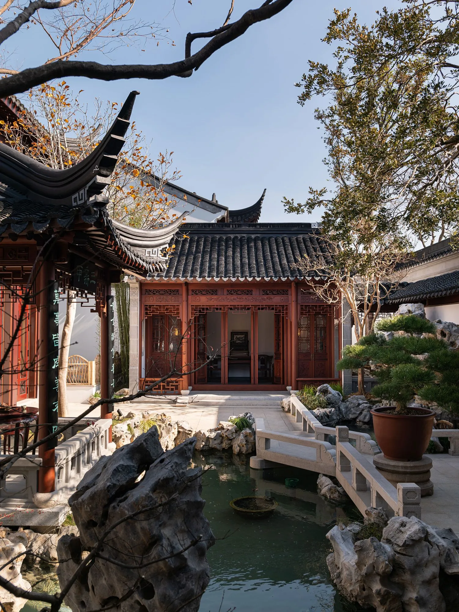 Reinterpreting Jiangnan Living: Inside The Pingmenli Private Residence