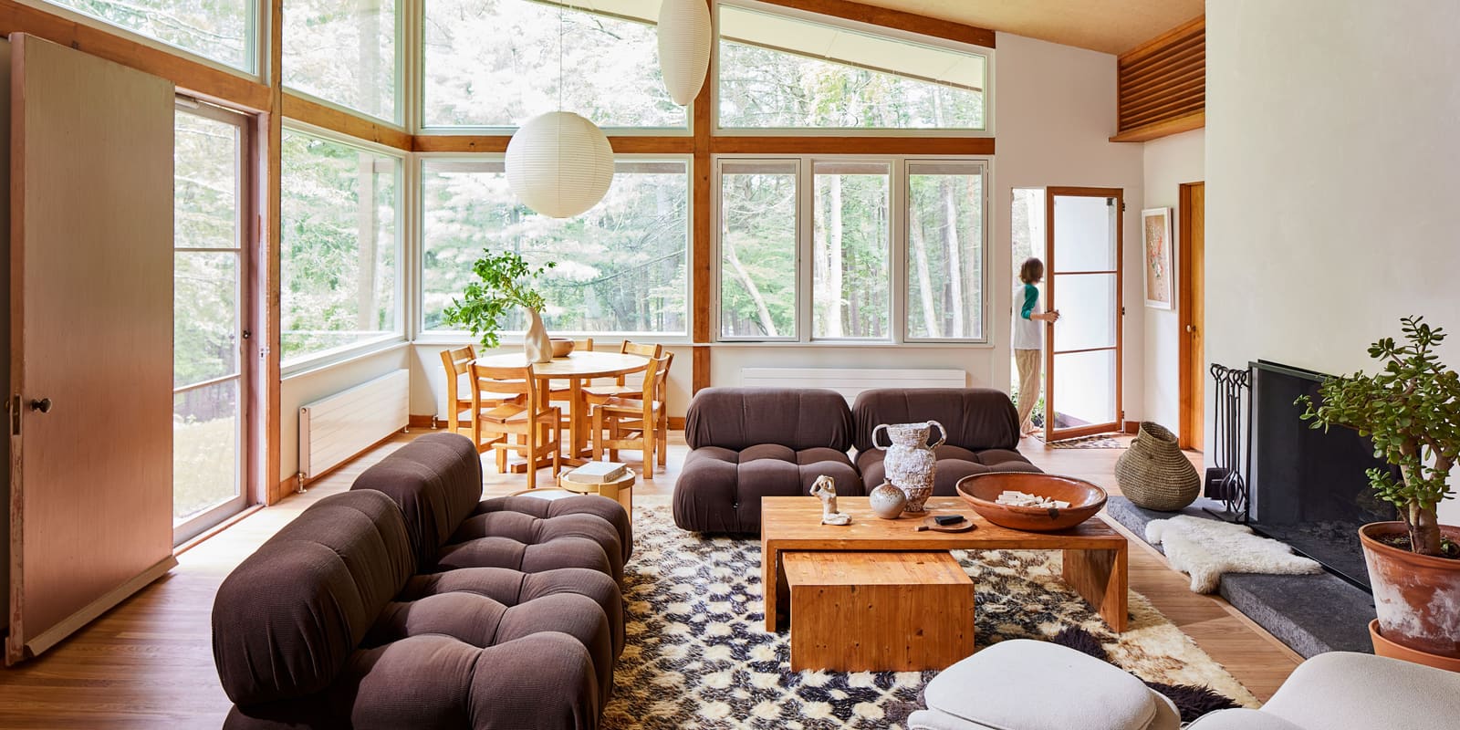 Finding the Right Sofa: A Material and Comfort Conversation