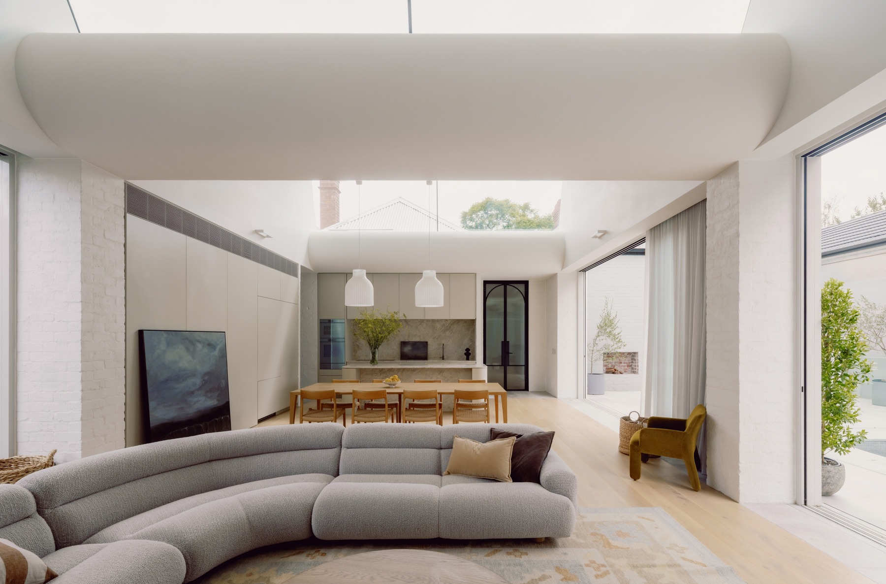 The Art of the Stitch: How Lande Architects Tailored a Modern Soul for 'Ildemere'