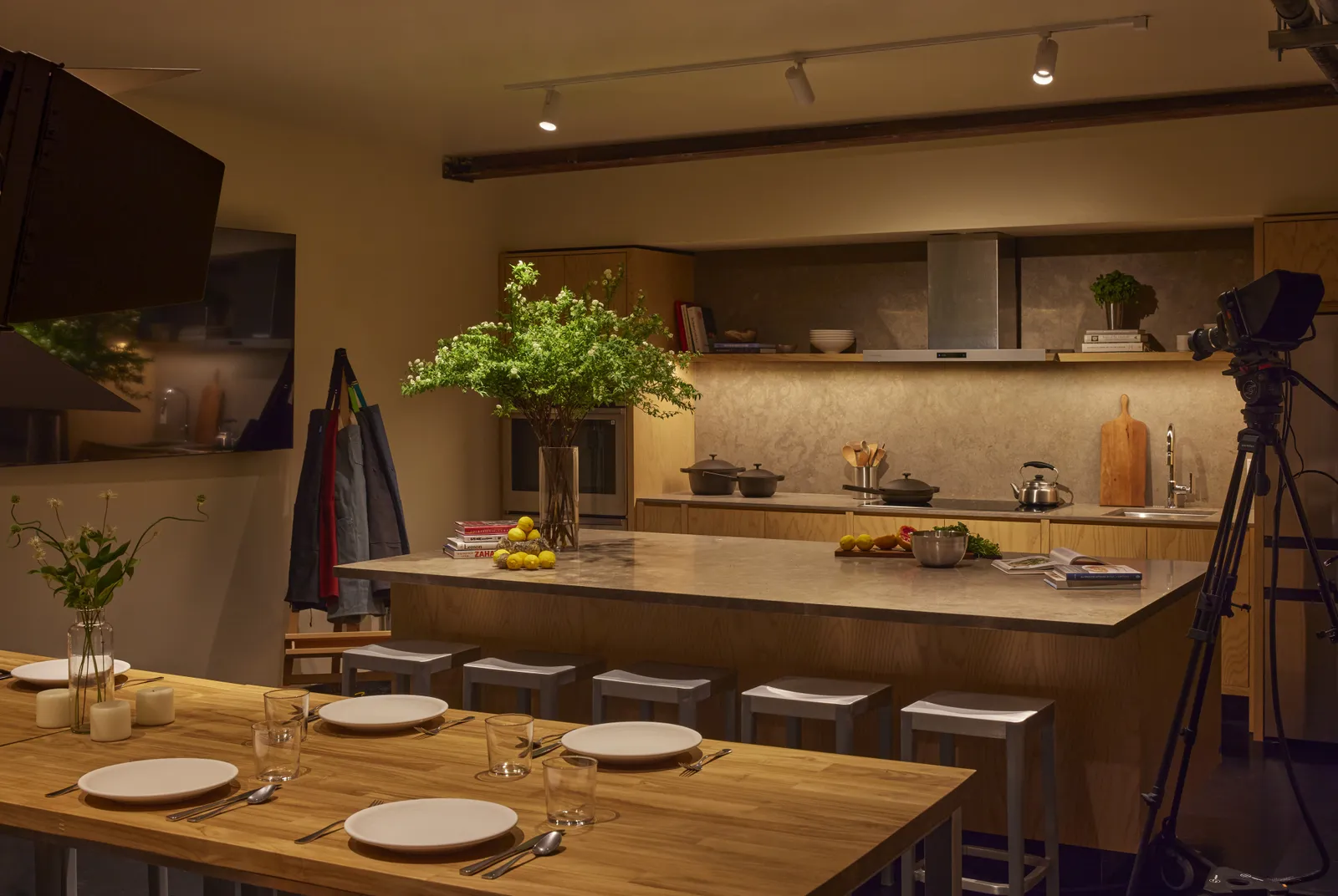 The Lighthouse, Los Angeles: A Vertical Home Shaped by Light, View, and Urban Calm