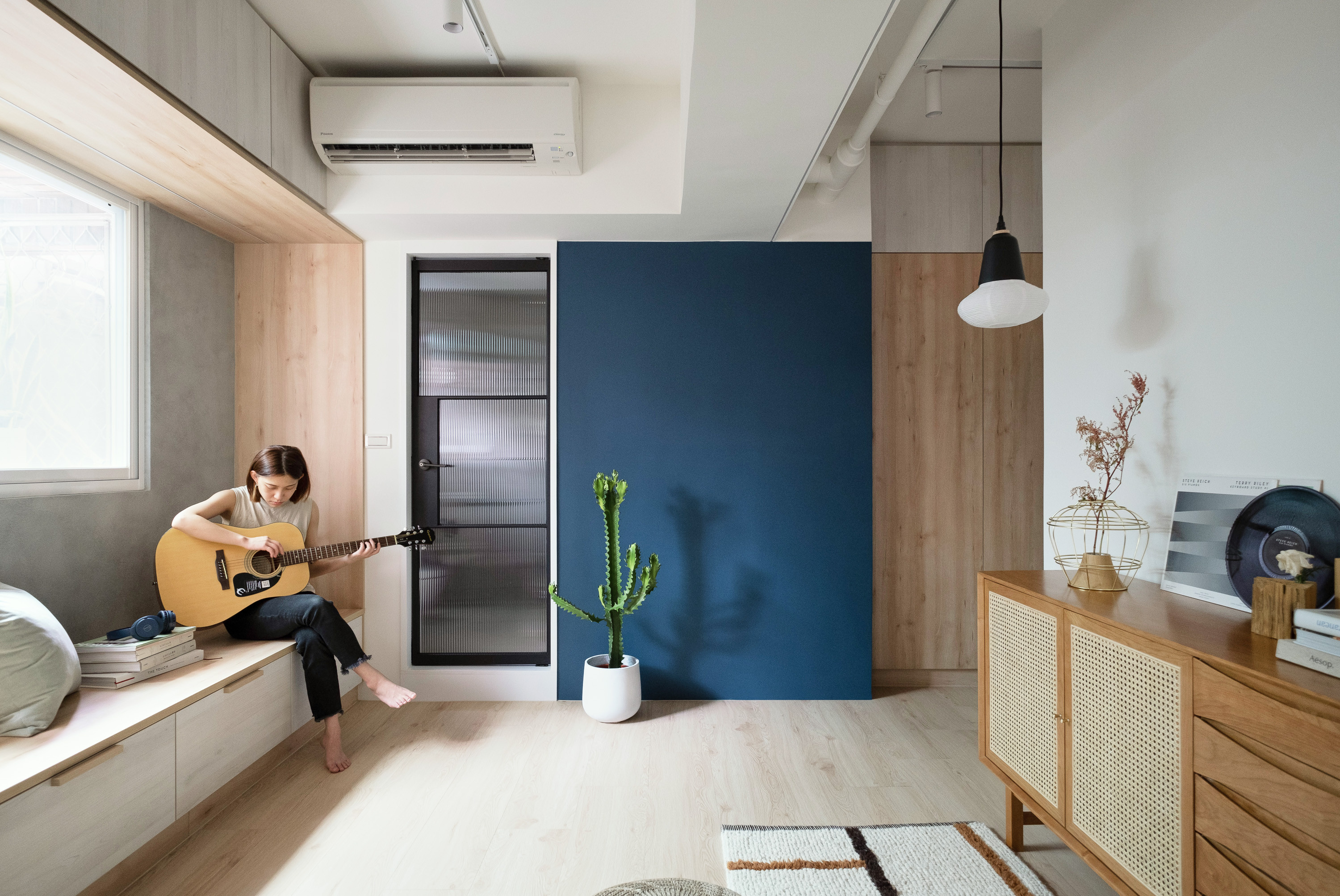 Top Picks - 8 Apartments That Maximize Vertical Space