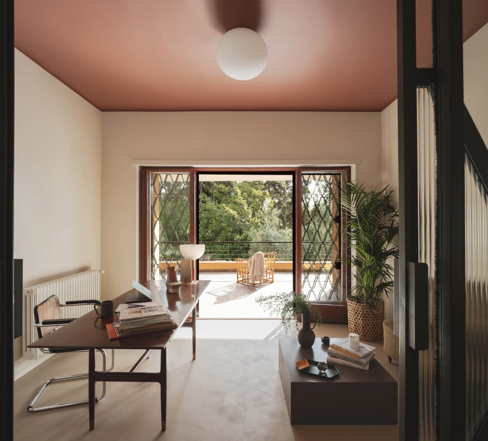 StudioTamat Revives a 1960s Villa in Castelli Romani with Colour, Memory and a Fresh Architectural Rhythm