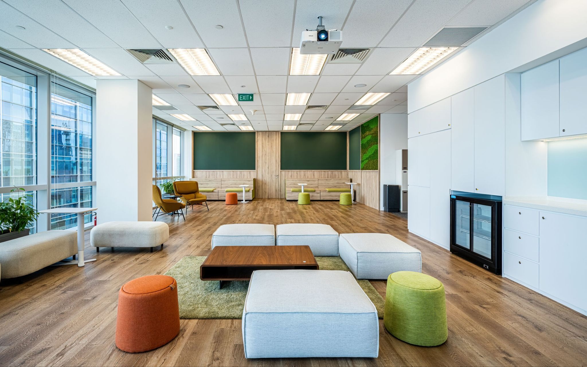 SCOR Singapore Offices: Space Matrix Designs an Agile, People-Centered Workplace