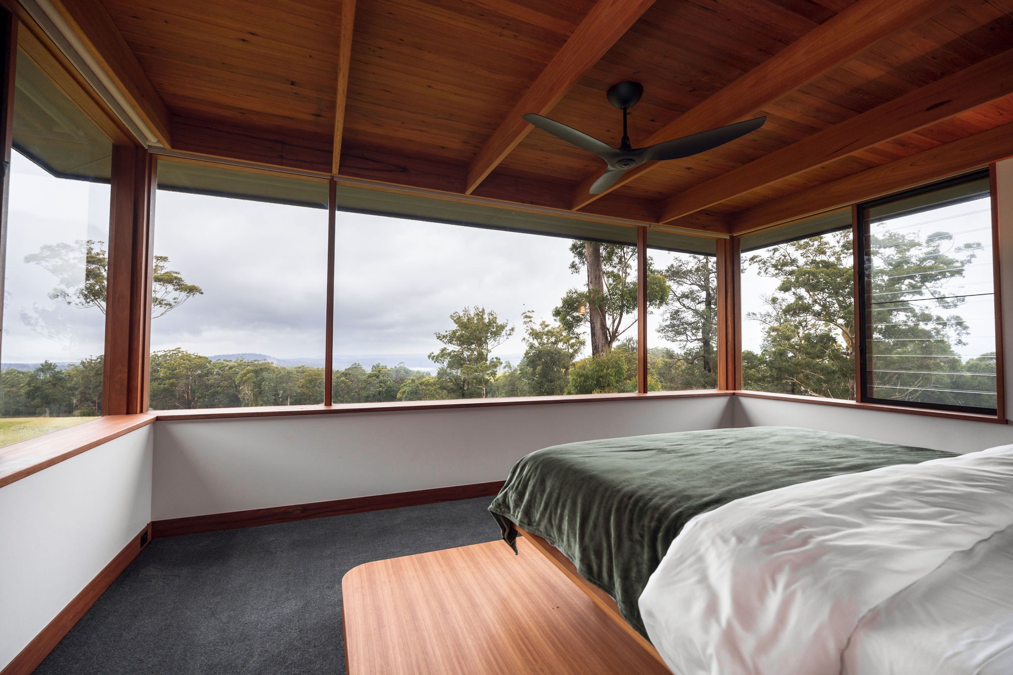 Down South by TF Architects & New View Building Solutions: A Resilient Home Forged in Fire, Forest and Coastal Light