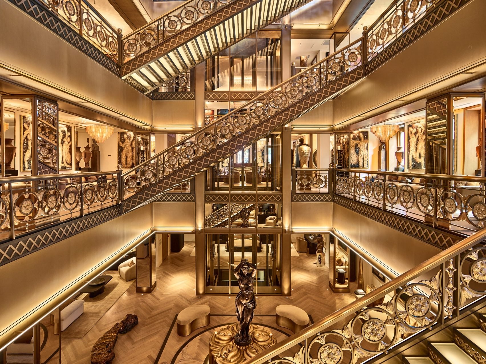RH Paris Gallery: Architecture, Art and Dining Aligned