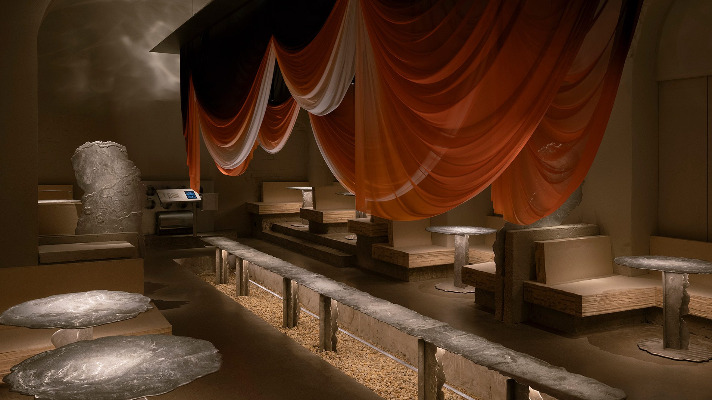 Onyx Æther: A Material Odyssey in the Heart of Budapest