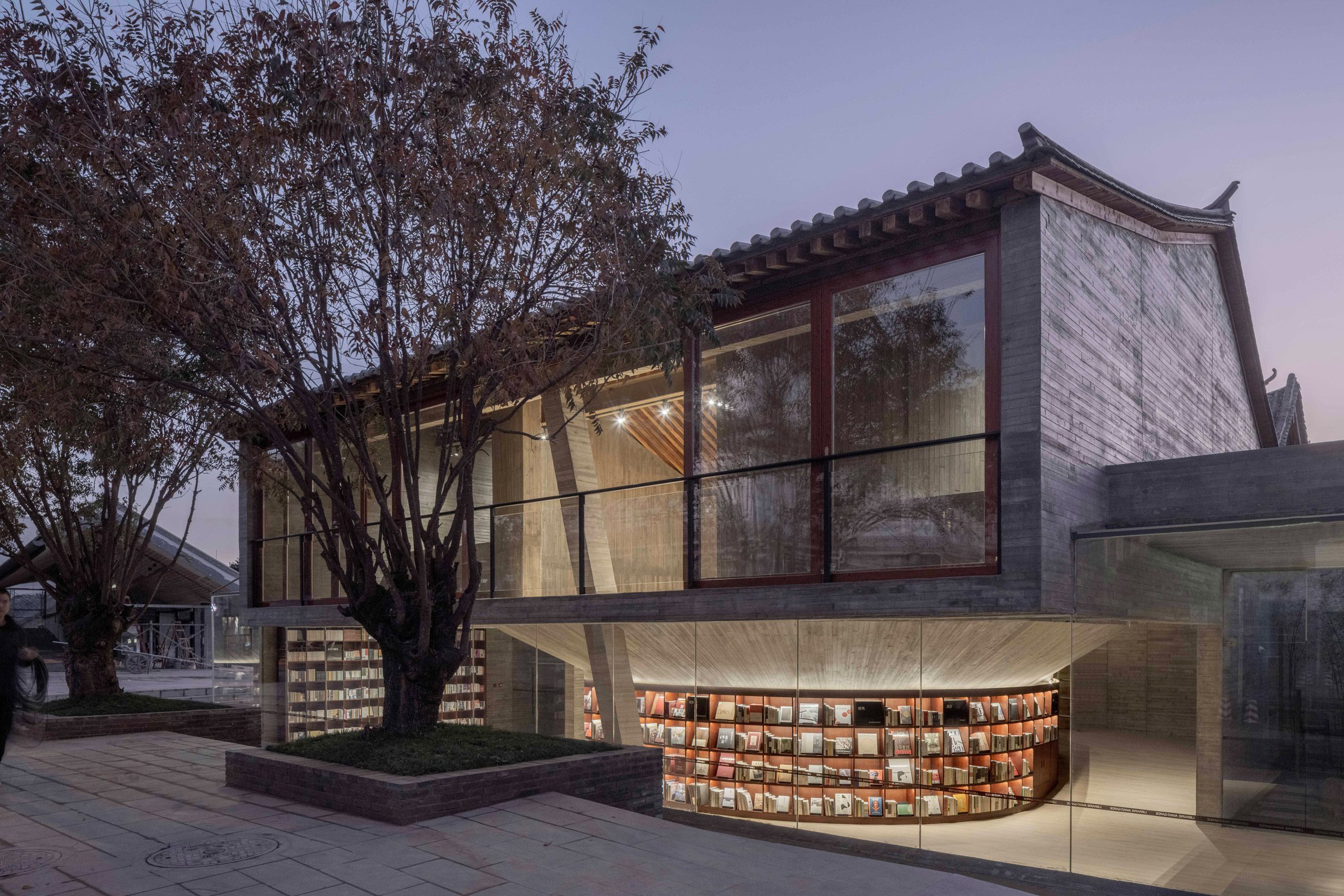 Top Picks - 7 China’s Extraordinary Bookstores Where Design Becomes The Narrative