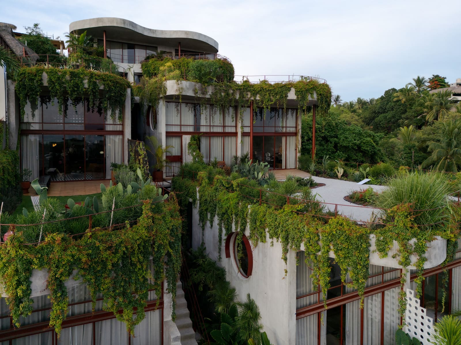When Landscape Becomes Infrastructure: La Pecera Studios in Puerto Escondido