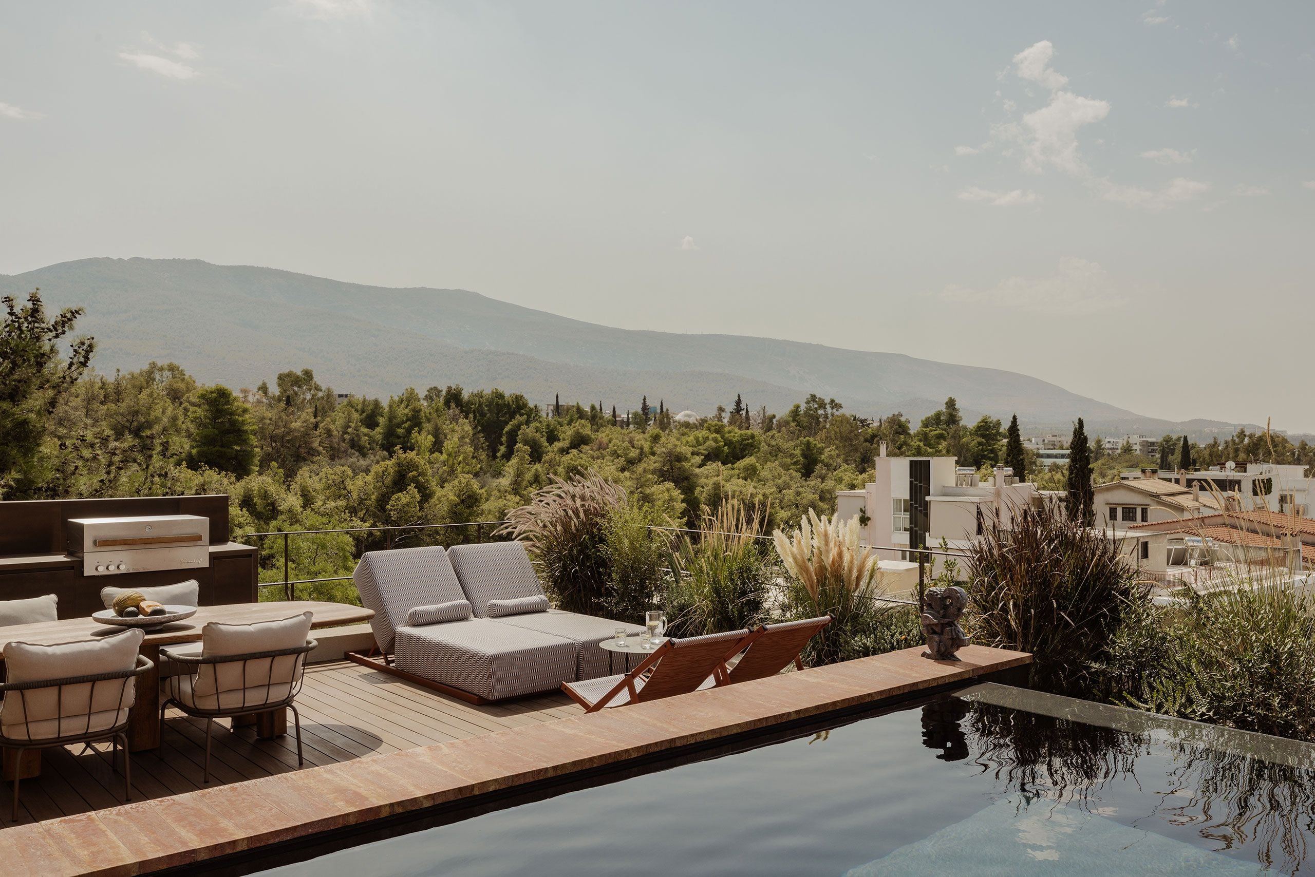 Lumen Residence: Block722’s Organic Luxury Penthouse Above Athens