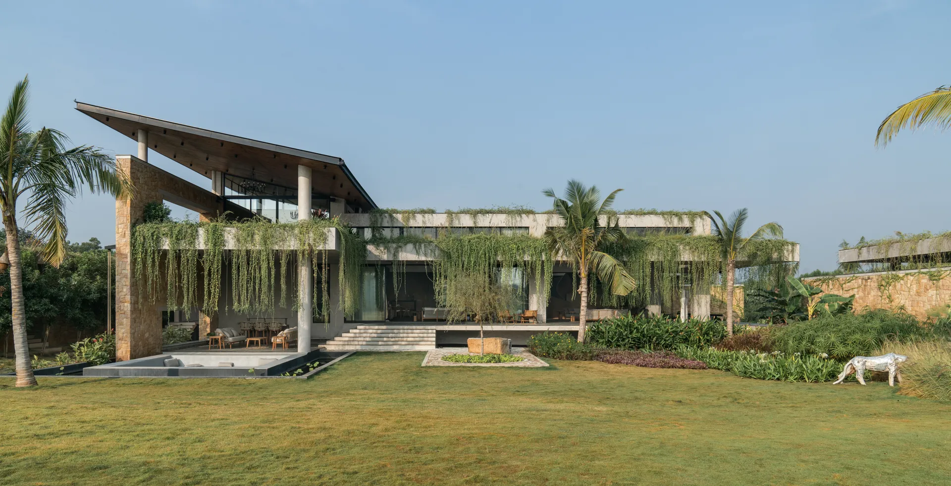 Top Picks - 7 Homes With Statement Facades