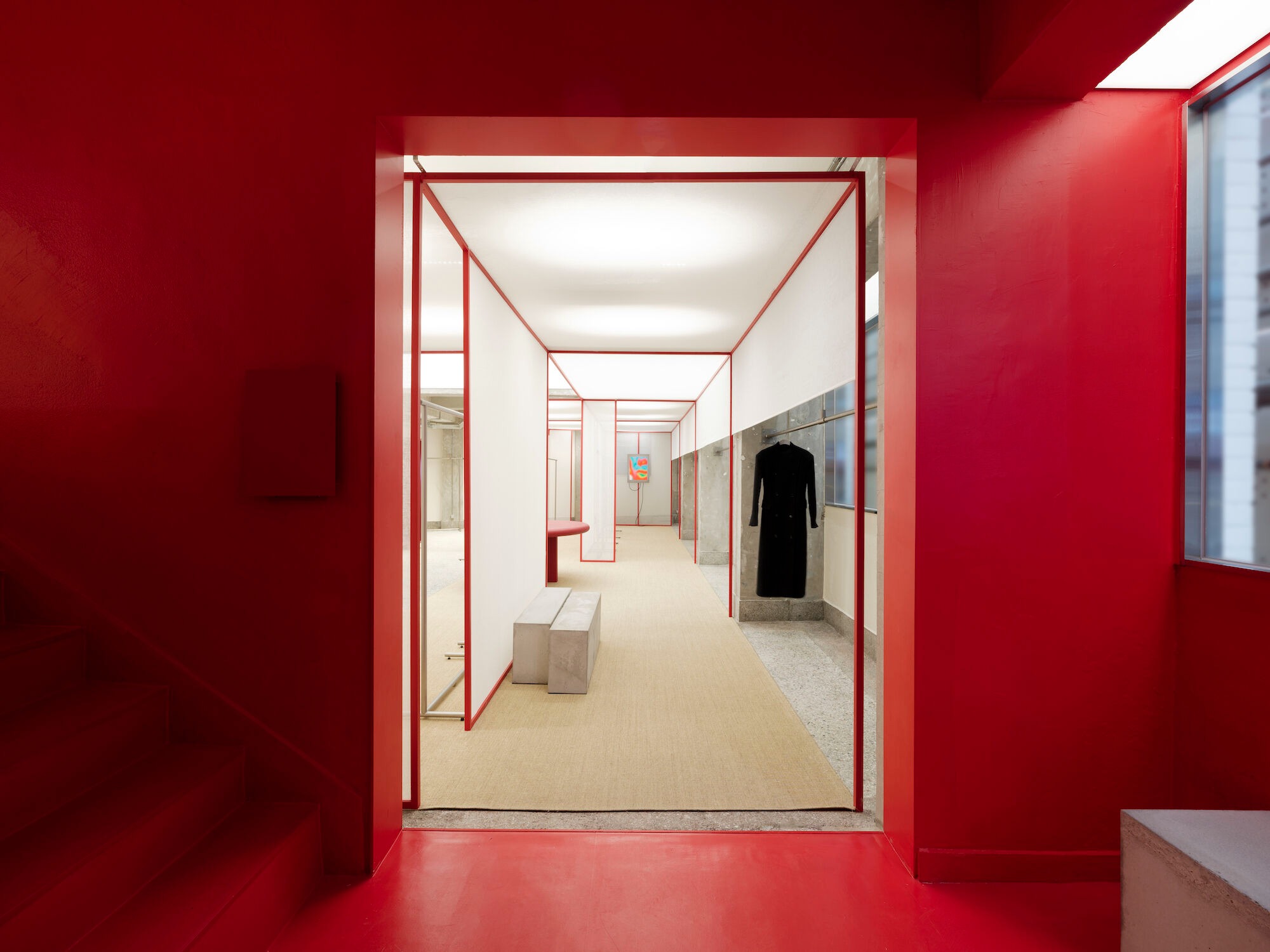 The Theater of Raw Industry: SKYnoa Strips Back Retail for H&M Seongsu
